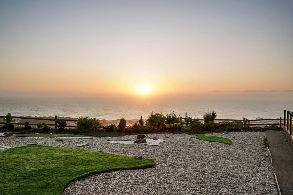 Апартаменты Charming 2Br 1Bath Sofabed With Mountain Sunset And Ocean Views Пасифика Экстерьер фото